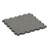 Fitness Floor Protection Mat HD von WARCO im Farbdesign Gray Granite mit den Abmessungen 1000 x 1000 x 40 mm. Produktfoto von Artikel 3407 in der Aufsicht von schräg vorne.