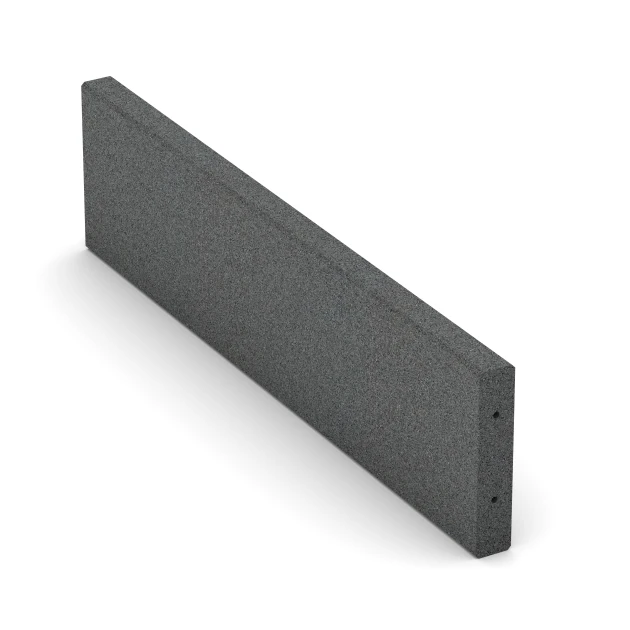 Rubber Kerb von WARCO im Farbdesign Slate grey mit den Abmessungen 100 x 5 x 25 cm. Produktfoto von Artikel 2595 in der Aufsicht von schräg vorne.