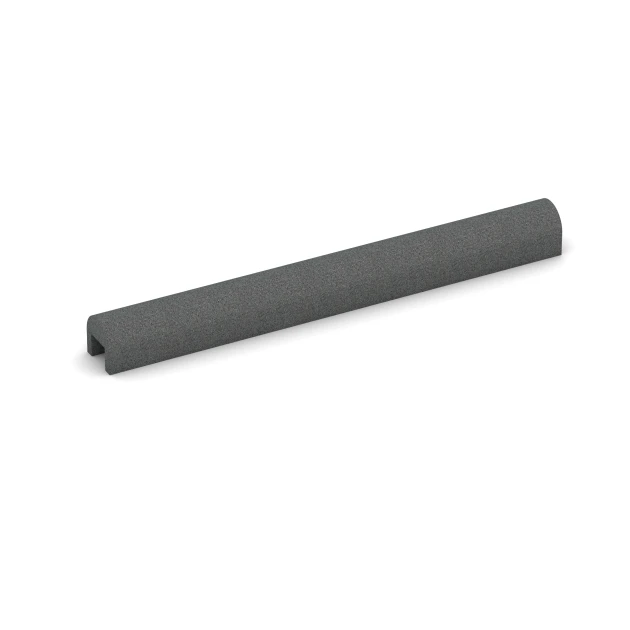 Rubber Kerb Cap von WARCO im Farbdesign Slate grey mit den Abmessungen 100 x 10 x 10 – [5 x 5] cm. Produktfoto von Artikel 2583 in der Aufsicht von schräg vorne.