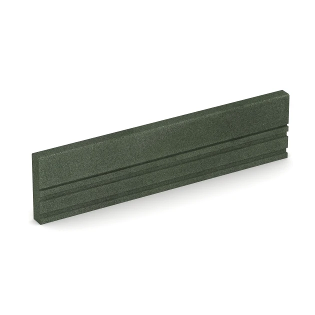 Rubber Kerb von WARCO im Farbdesign Grass green mit den Abmessungen 100 x 5 x 25 cm. Produktfoto von Artikel 3786 in der Aufsicht von schräg vorne.