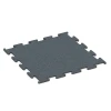 Fitness Performance Elite Training Floor von WARCO im Farbdesign Fern Green mit den Abmessungen 50 x 50 x 1 cm | 0,25 m². Produktfoto von Artikel 6163 in der Aufsicht von schräg vorne.