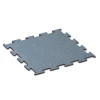 Fitness Performance Elite Training Floor von WARCO im Farbdesign Aged silver mit den Abmessungen 50 x 50 x 1 cm | 0,25 m². Produktfoto von Artikel 6164 in der Aufsicht von schräg vorne.