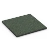 EPDM Playground Safety Tile – 90 cm von WARCO im Farbdesign English lawn mit den Abmessungen 50 x 50 x 3 cm | 0,25 m². Produktfoto von Artikel 6415 in der Aufsicht von schräg vorne.
