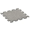 Exhibition Click Floor Tile von WARCO im Farbdesign Grey Granite mit den Abmessungen 98 x 98 × 1,8 cm. Produktfoto von Artikel 6923 in der Aufsicht von schräg vorne.