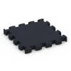 Fitness Premium Performance Flooring von WARCO im Farbdesign Anthracite mit den Abmessungen 28,9 x 28,9 x 2,8 cm. Produktfoto von Artikel 6965 in der Aufsicht von schräg vorne.