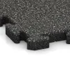 Detailaufnahme der Randausprägung von WARCO-Produkt 2918, Pool Decking Tile, Format 500 x 500 x 40 mm, Farbe Dark Grey Granite.