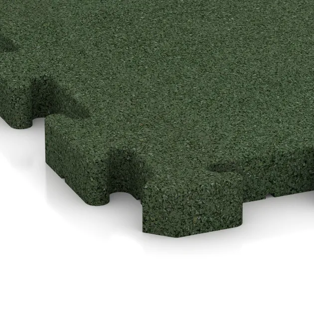 Detailaufnahme der Randausprägung von WARCO-Produkt 4082, Paddock mat, Format 500 x 500 x 40 mm, Farbe Grass Green.