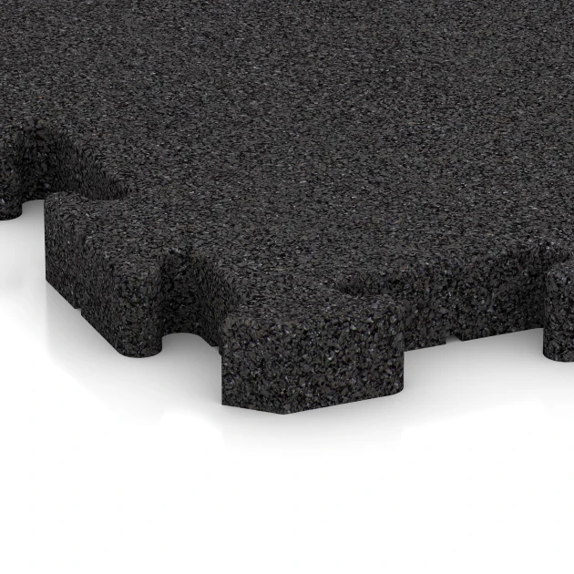 Detailaufnahme der Randausprägung von WARCO-Produkt 2960, Interlocking playground safety tile, Format 50 x 50 x 4 cm | 0,25 m², Farbe Anthracite.