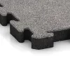 Detailaufnahme der Randausprägung von WARCO-Produkt 4563, Rubber sports surface HD, Format 500 x 500 x 50 mm, Farbe Grey Melange.