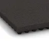 Detailaufnahme der Randausprägung von WARCO-Produkt 3643, Luxury stable mat, Format 1000 x 500 x 55 mm, Farbe Anthracite.