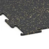 Detailaufnahme der Randausprägung von WARCO-Produkt 6454, Fitness Floor Compact, Format 100 × 100 × 0,8 cm, Farbe Light Yellow Speckled.