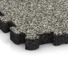Detailaufnahme der Randausprägung von WARCO-Produkt 4269, Rubber click tile, Format 306 x 306 x 30 mm, Farbe Light Granite.