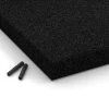 Detailaufnahme der Randausprägung von WARCO-Produkt 6265, Playground safety tile – 180 cm, Format 50 x 50 x 6 cm, Farbe Anthracite.