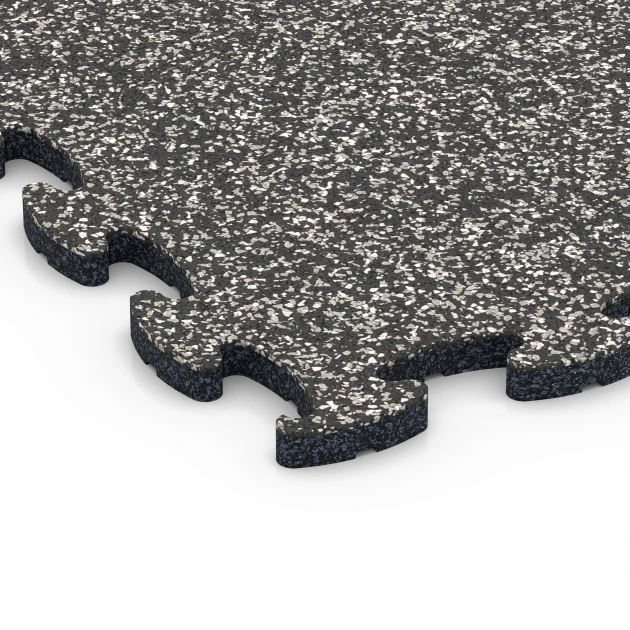 Detailaufnahme der Randausprägung von WARCO-Produkt 6778, Gym Floor Tiles, Format 44,6 x 44,6 x 1,8 cm, Farbe Dark Grey Granite.