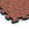 Detailaufnahme der Randausprägung von WARCO-Produkt 6818, Stone Carpet Click Tile, Format 28,9 x 28,9 x 1,8 cm, Farbe Embers.