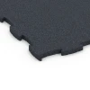 Detailaufnahme der Randausprägung von WARCO-Produkt 6963, Fitness Premium Gym Flooring, Format 99 x 99 x 2,8 cm, Farbe Anthracite.