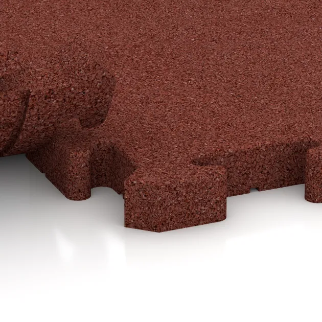 Großaufnahme vom Verbindungssystem von WARCO-Boden 3652 - Paddock mat im Farbdesign Brick red. Abmessungen 500 x 500 x 40 mm.