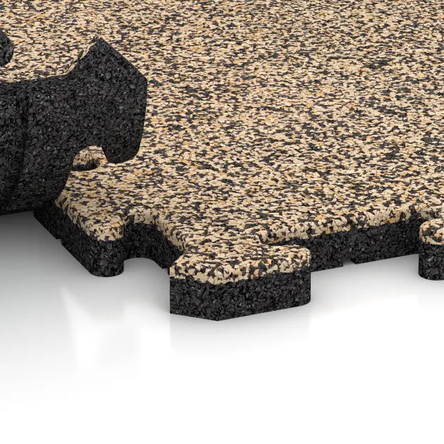 Großaufnahme vom Verbindungssystem von WARCO-Boden 2635 - Interlocking playground safety tile im Farbdesign Travertine. Abmessungen 500 x 500 x 30 mm.