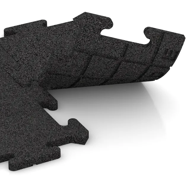 Großaufnahme vom Verbindungssystem von WARCO-Boden 4679 - Edge Tile HD im Farbdesign Black. Abmessungen 500 x 235 x 18 mm.