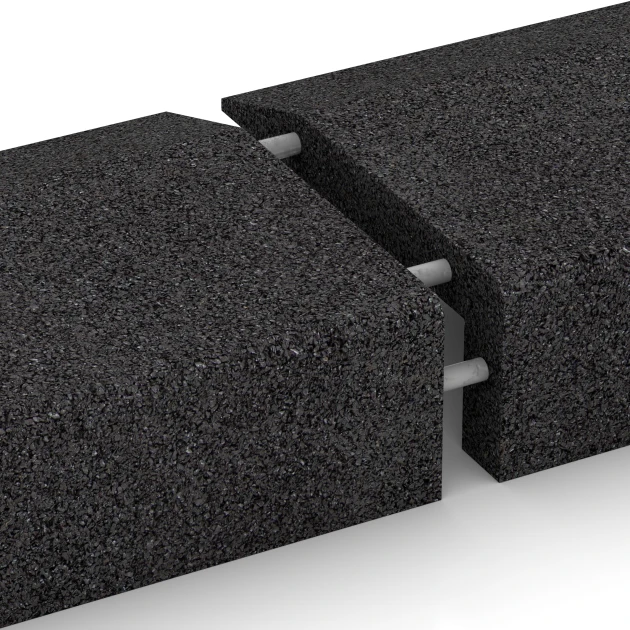 Großaufnahme vom Verbindungssystem von WARCO-Boden 2607 - Rubber Edge Liner im Farbdesign Anthracite. Abmessungen 100 x 40 cm | 4,5/14,5 cm.