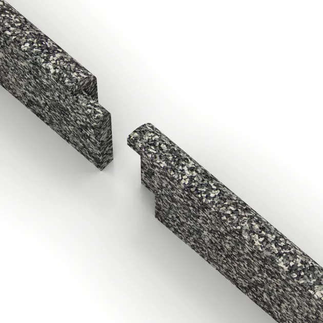 Großaufnahme vom Verbindungssystem von WARCO-Boden 2257 - Skirting Board im Farbdesign Gray Granite. Abmessungen 750 x 80 x 20 mm.