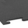 Großaufnahme vom Verbindungssystem von WARCO-Boden 6593 - Fitness Performance Elite Edge Ramp im Farbdesign Anthracite. Abmessungen 100 × 20 cm | 0,5 < 1,5 cm.