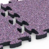 Großaufnahme vom Verbindungssystem von WARCO-Boden 6882 - Fitness Max Floor System im Farbdesign Lavender. Abmessungen 44,6 x 44,6 × 2,8 cm.