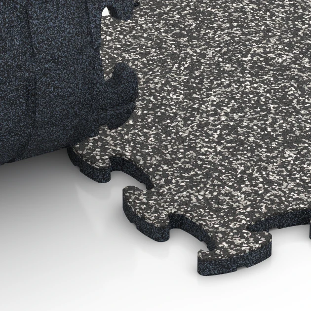 Großaufnahme vom Verbindungssystem von WARCO-Boden 6814 - Stone Carpet Click Tile im Farbdesign Dark Grey Granite. Abmessungen 28,9 x 28,9 x 1,8 cm.