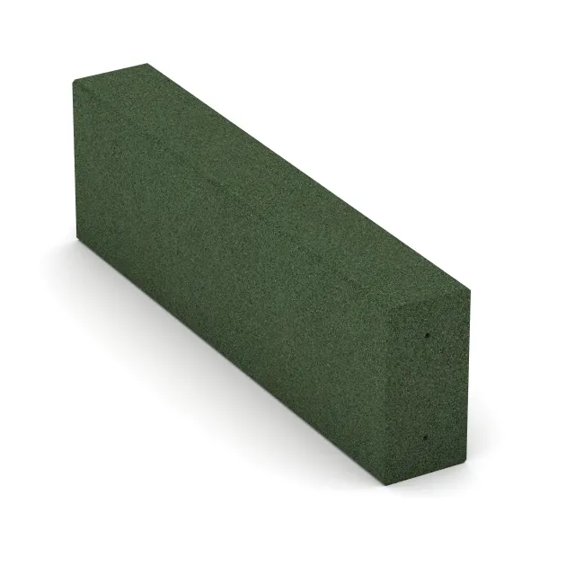 Aufsicht auf die Unterseite, also die Bodenseite von WARCO-Formteil 2600 - Rubber kerbstone (Solid step) im Format 1000 x 300 x 150 mm.