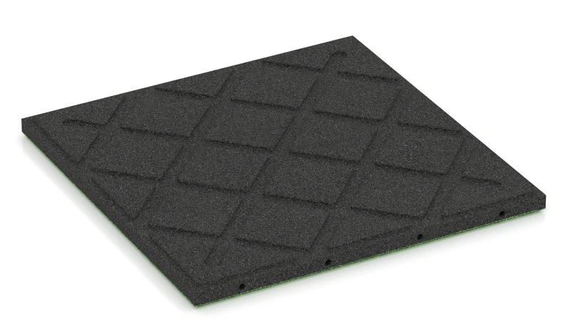 Square pads in a diamond pattern with drainage grooves