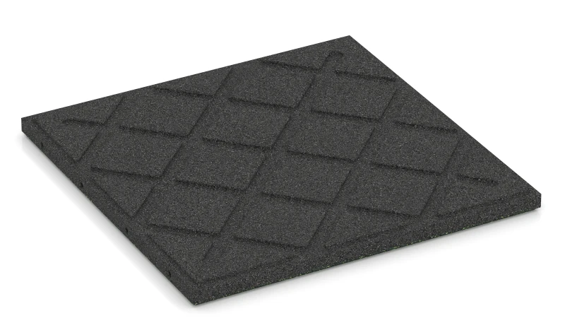 Square pads in a diamond pattern with drainage grooves