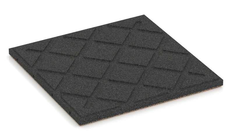 Square pads in a diamond pattern with drainage grooves