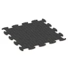 Aufsicht auf die Unterseite, also die Bodenseite von WARCO-Formteil 6809 - Dog Agility Flooring im Format 98 x 98 × 1,8 cm.