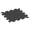 Aufsicht auf die Unterseite, also die Bodenseite von WARCO-Formteil 6813 - Dog Agility Flooring im Format 98 x 98 × 1,8 cm.