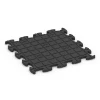 Aufsicht auf die Unterseite, also die Bodenseite von WARCO-Formteil 6940 - Patio rubber tile im Format 46 x 46 × 2,8 cm.