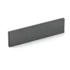 Foto der hinteren Seite vom unsymmetrischen WARCO-Formteil 2595: Rubber kerbstone (Deep kerbstone), Design Slate grey, Maße 1000 x 250 x 50 mm.