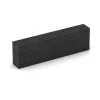 Foto der hinteren Seite vom unsymmetrischen WARCO-Formteil 7028: Rubber granulate block step, Design Anthracite, Maße 100 x 30 x 15 cm.